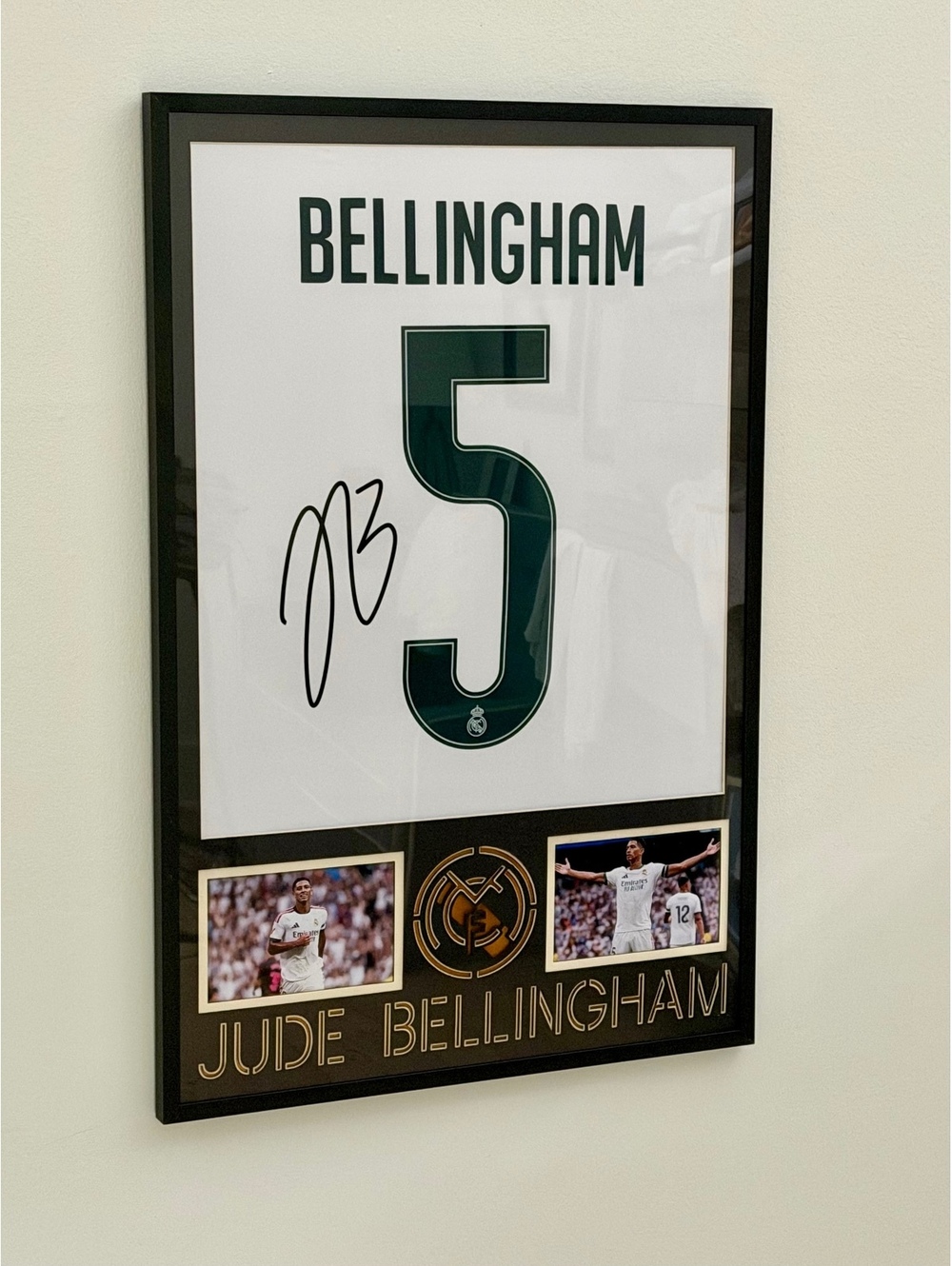 Jude Bellingham 2026/27 Real Madrid Framed Jersey – Printed Signature